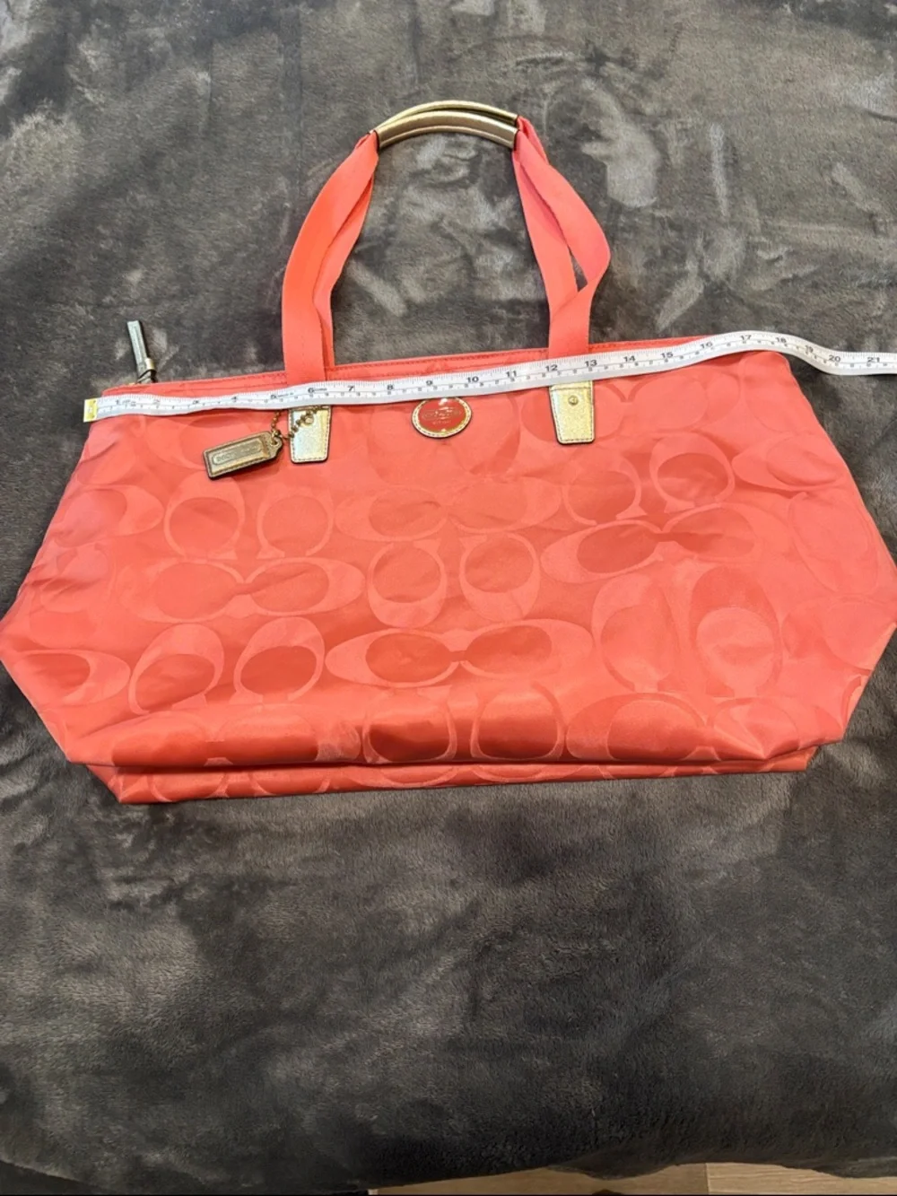 Coach Coral Signature C’s  Jacquard Tote with Gold Hang Tag & Accents - Picture 9 of 11